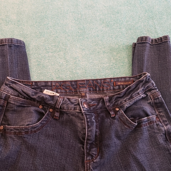 💥 Sale!!! Jag Jeans Midrise Slim leg Jean size 10 - Picture 6 of 7